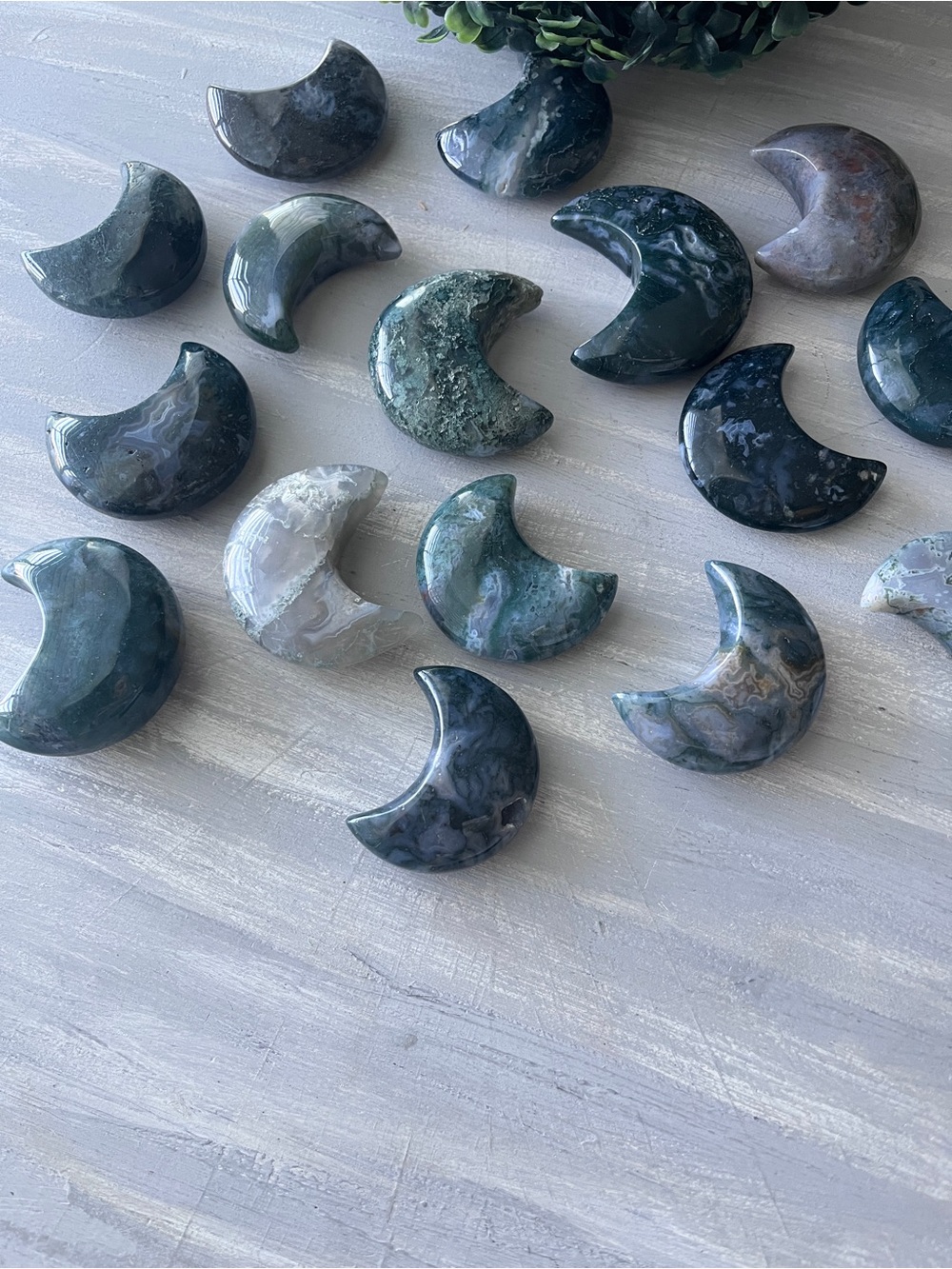 Moss agate Moon - Picture 2 of 3